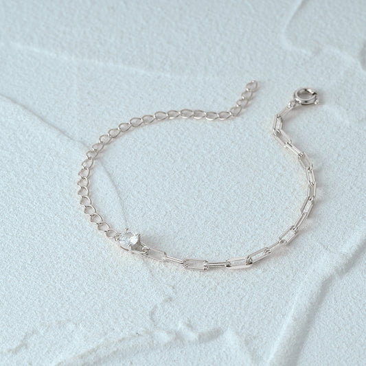 Delicate Silver Chain Bracelet with Crystal Accent